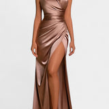 Katarina Halter Vestido con Dramática Abertura Lateral