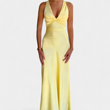 Vestido Lea Elegante con Cintura Torcida y Escote en V
