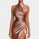 Katarina Halter Vestido con Dramática Abertura Lateral