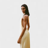 Sofía – Vestido de Satén con Halter