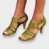 Lucija - Sandalias clásicas y cómodas de cuero sintético
