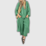 Lucía | Conjunto de lino azul marino con cárdigan largo y pantalón capri