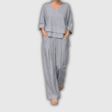 Paulina | Conjunto de lino negro con top asimétrico y pantalón palazzo