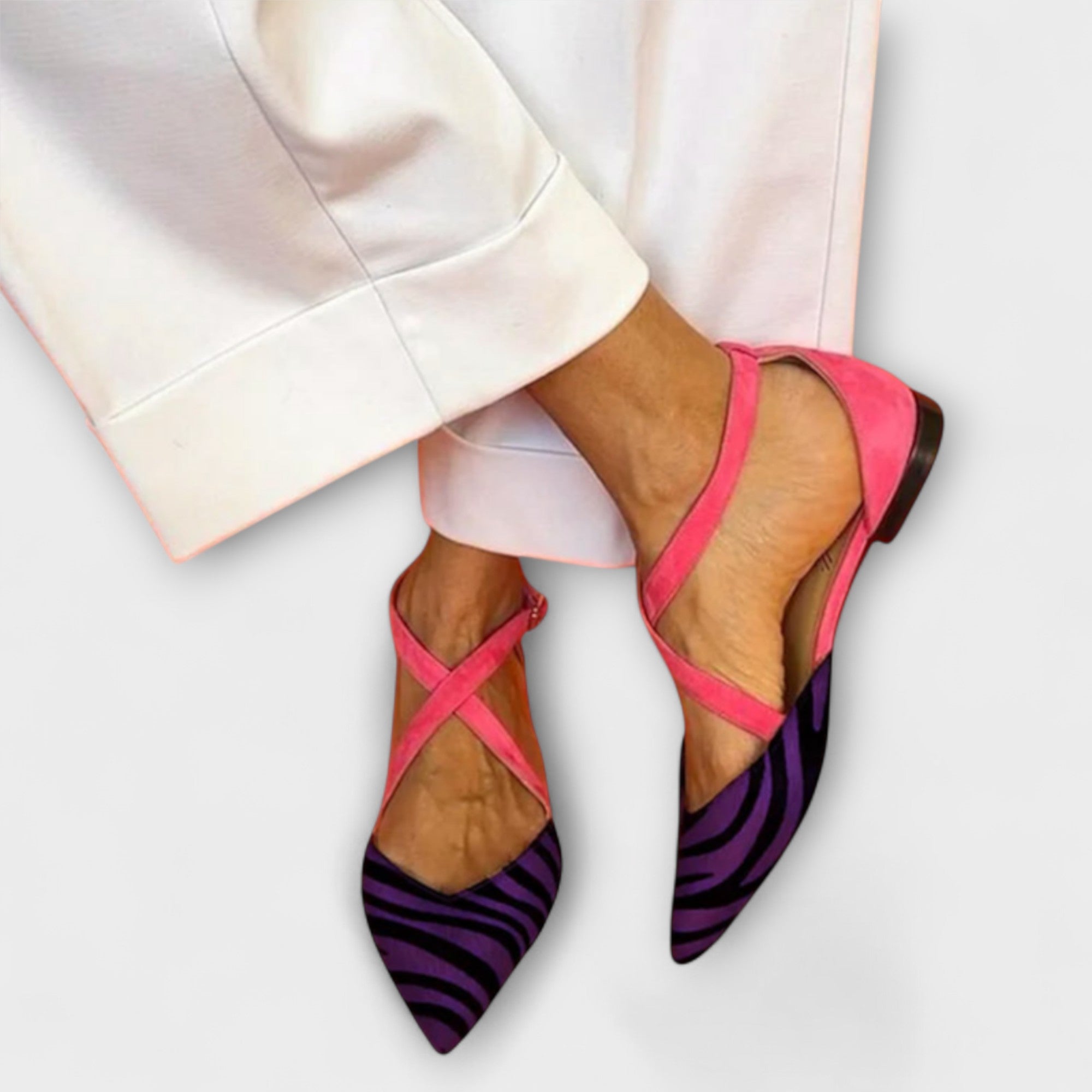 Dunja - Sandalias con tiras