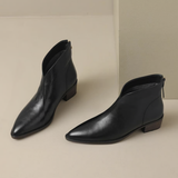 Camila - Botines con tacón bajo