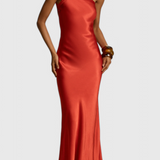 Vestido Sofia Maxi con Tirantes Diagonales y Espalda Descubierta
