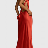 Vestido Sofia Maxi con Tirantes Diagonales y Espalda Descubierta