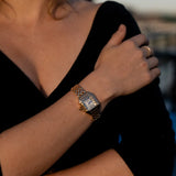 Petra® - Reloj de lujo dorado con números romanos