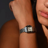 Petra® - Reloj de lujo dorado con números romanos