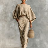 Conjunto de lino elegante con falda larga