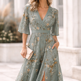 Noelle | Vestido de Primavera Floral con Escote en V