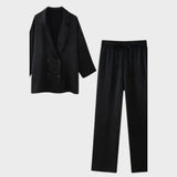 Malina - Estilo sofisticado con blazer y pantalones