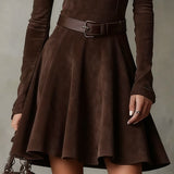 Vestido Mini de Ante con Volantes Aubrielle