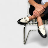 Andreja – Mocasines con hebilla metálica