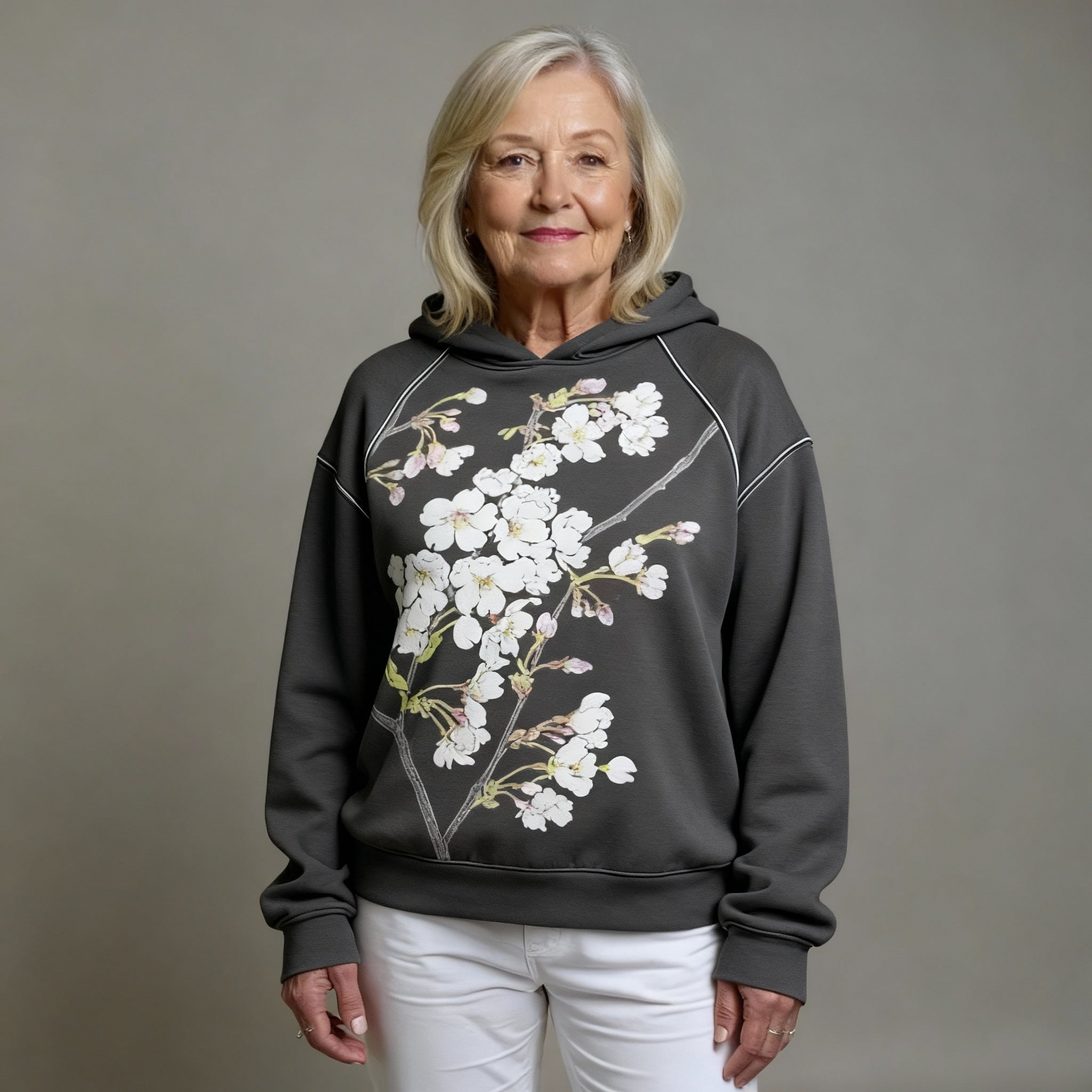 Tessa - Camiseta clásica con capucha