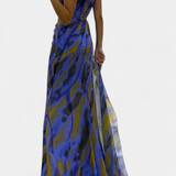 Vestido Blanka Maxi Asimétrico con Patrón Vibrante