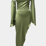 Vestido Maxi Asimétrico Franka con Un Hombro y Cintura Definida
