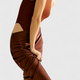 Vestido Maxi Leona con Estilo de Top de Tirantes y Silueta Alargada
