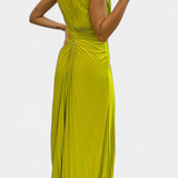 Emilija Maxi Vestido con Pliegues y Corte Lateral